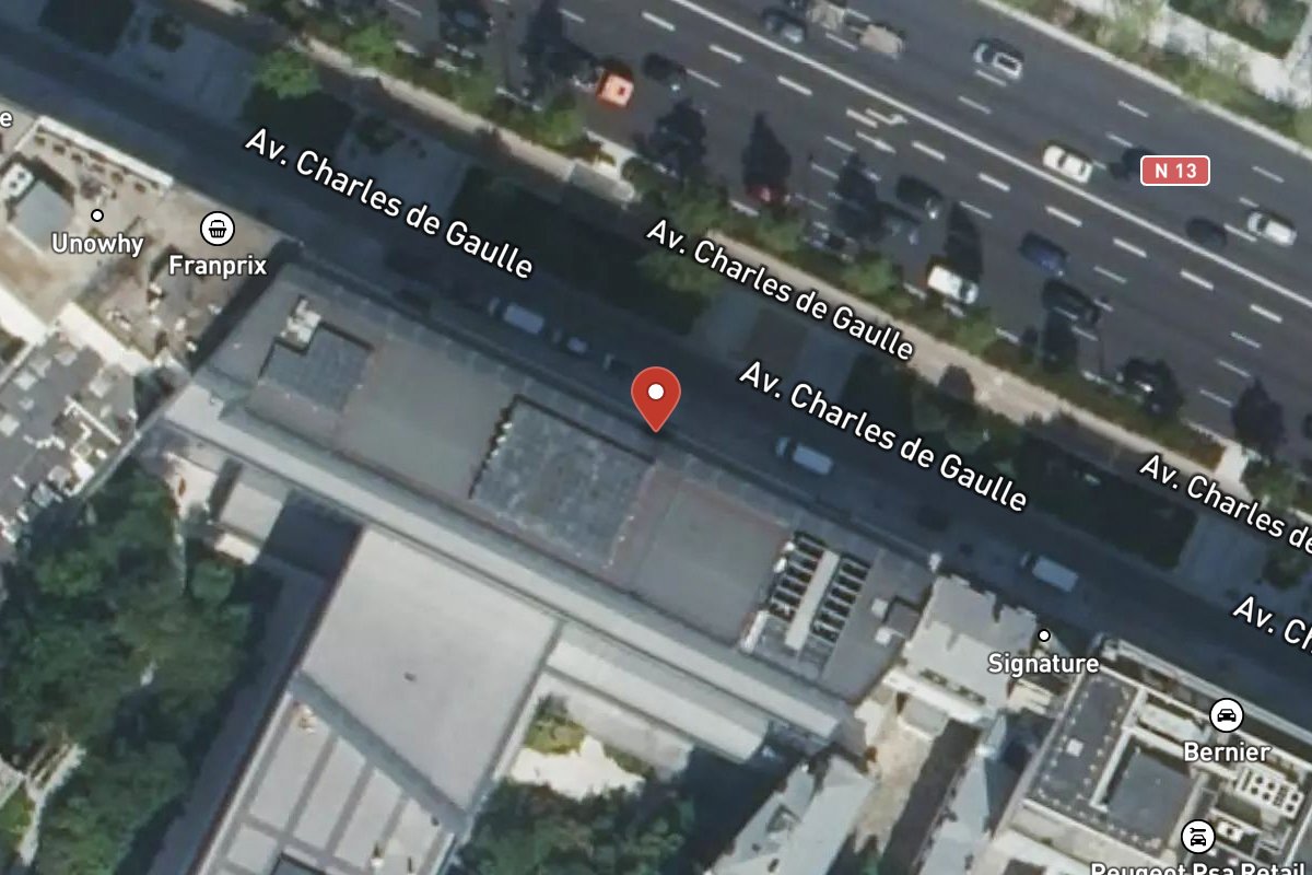 Vue satellite — 137 Avenue Charles de Gaulle