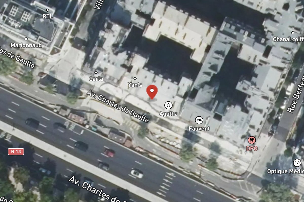 Vue satellite — 52 Avenue Charles de Gaulle