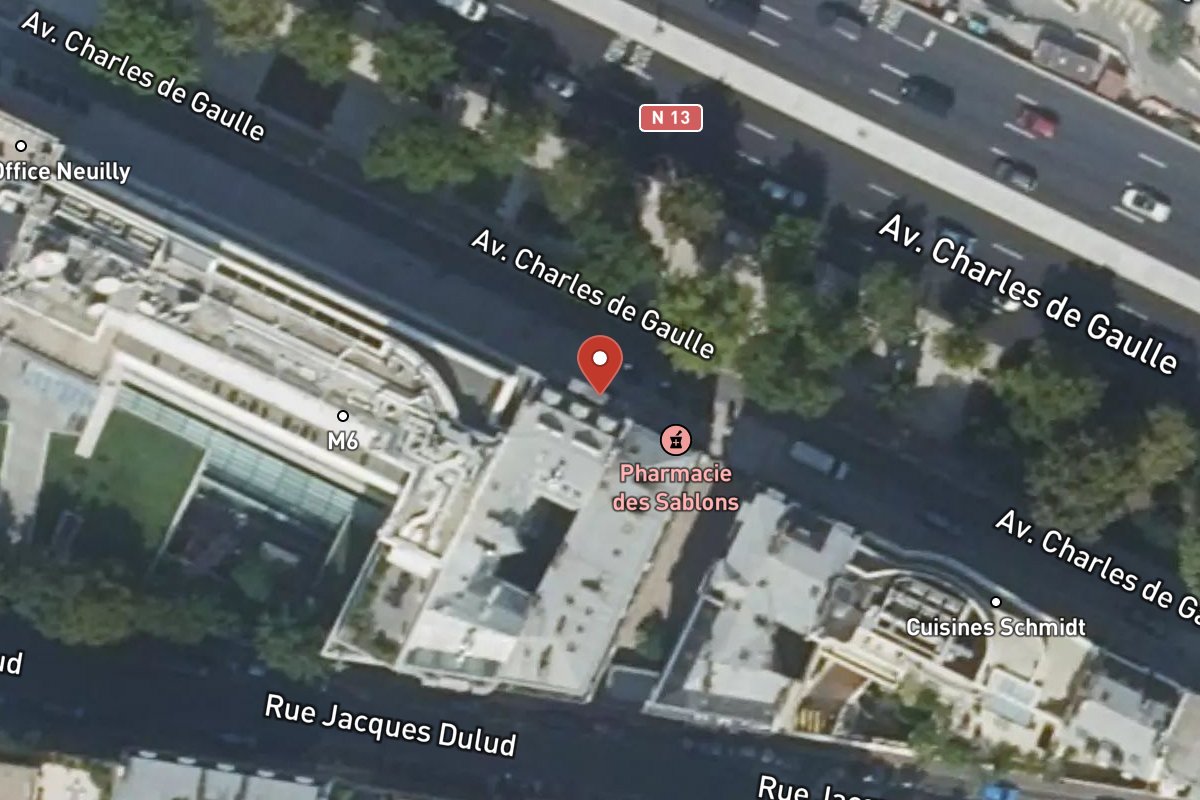 Vue satellite — 87 Avenue Charles de Gaulle