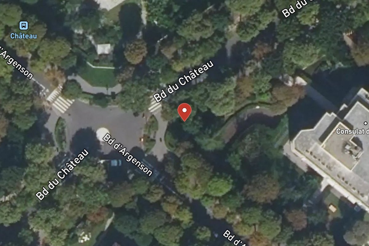 Vue satellite — 25 Avenue du Château