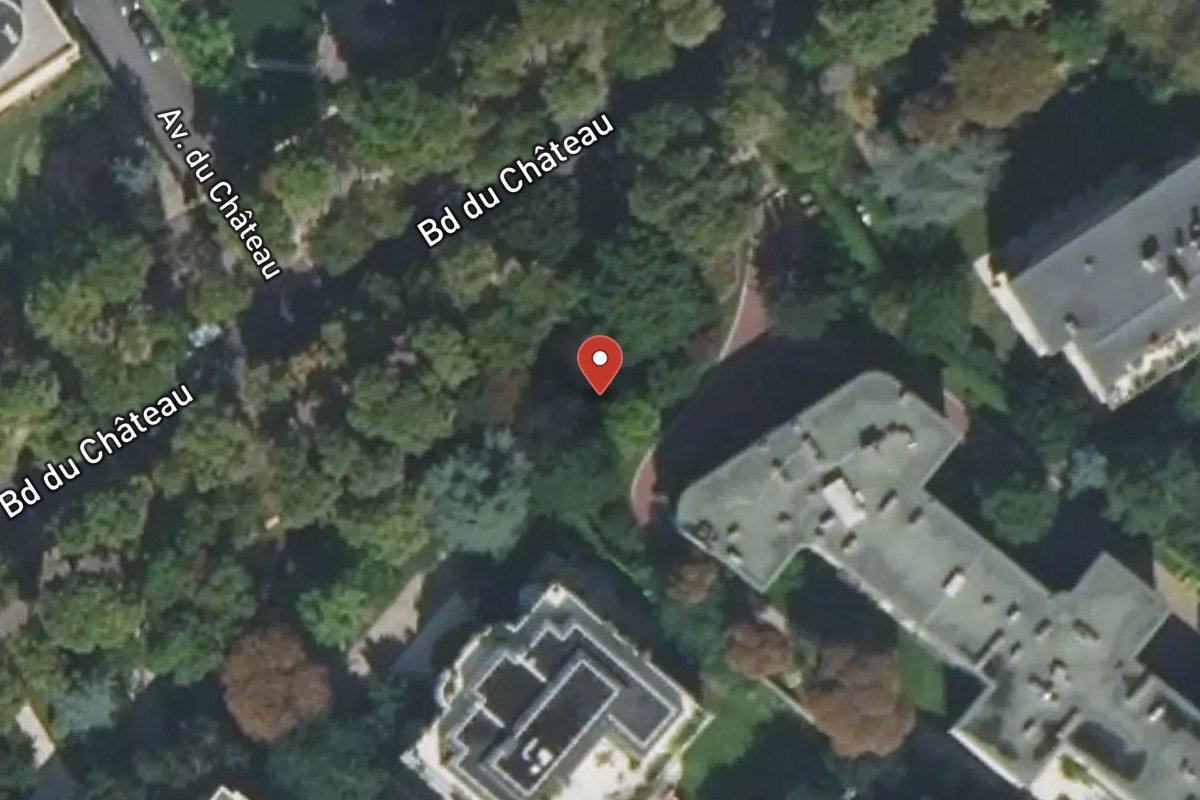 Vue satellite — 32 Avenue du Château