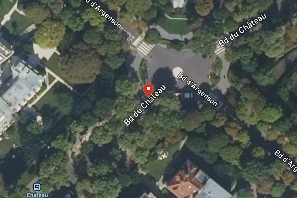 Vue satellite — 8 Avenue du Château