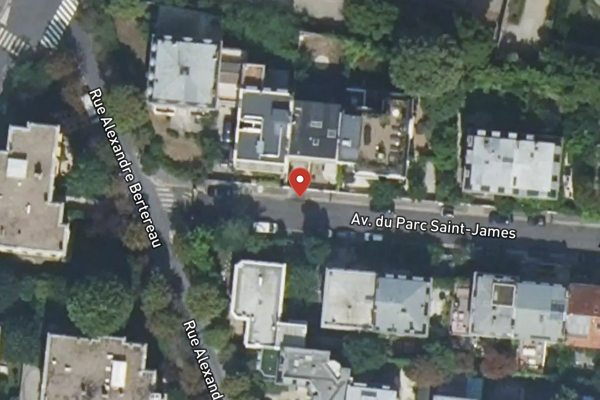 Vue satellite — 22 Avenue du Parc Saint-james