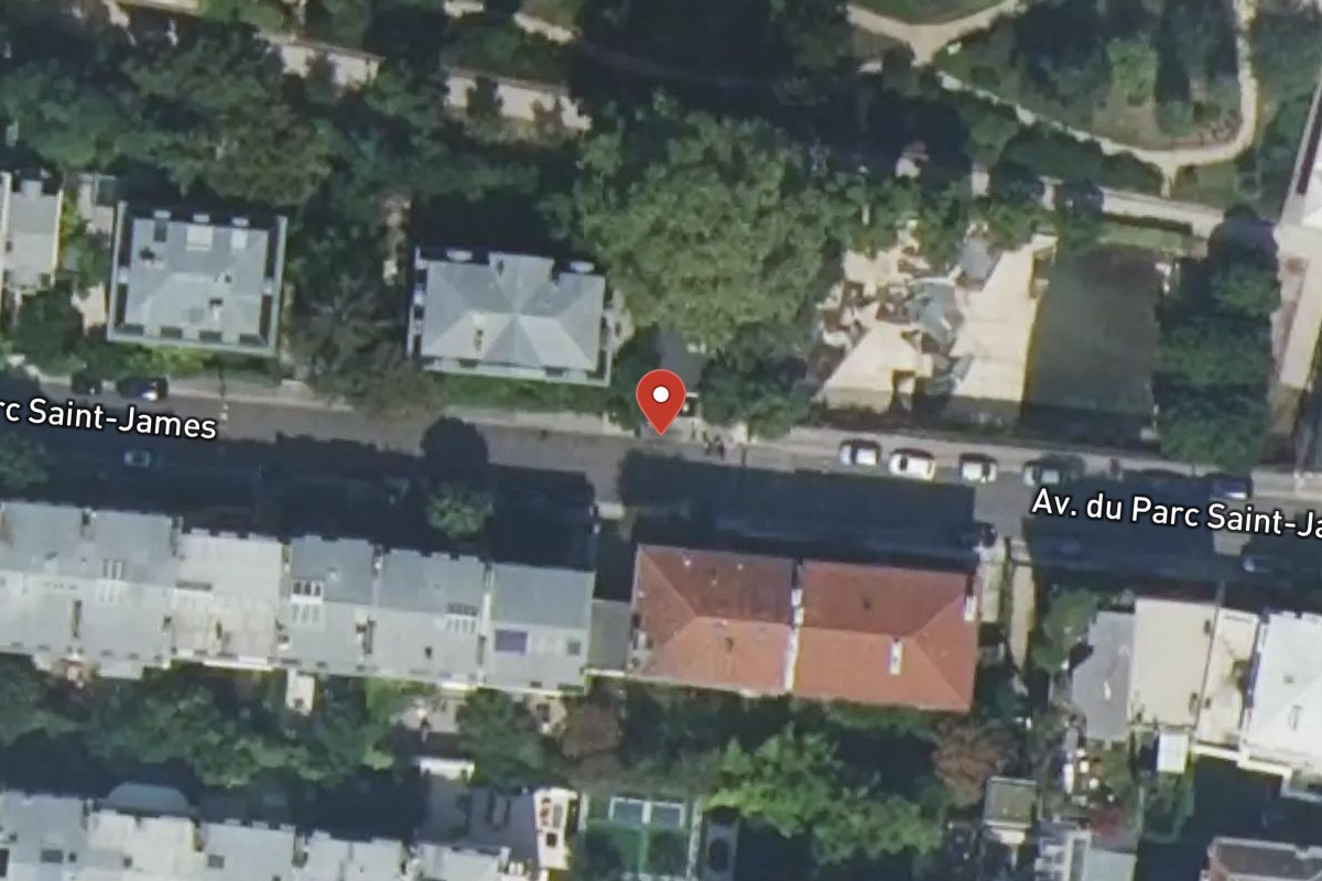 Vue satellite — 8 Avenue du Parc Saint-james