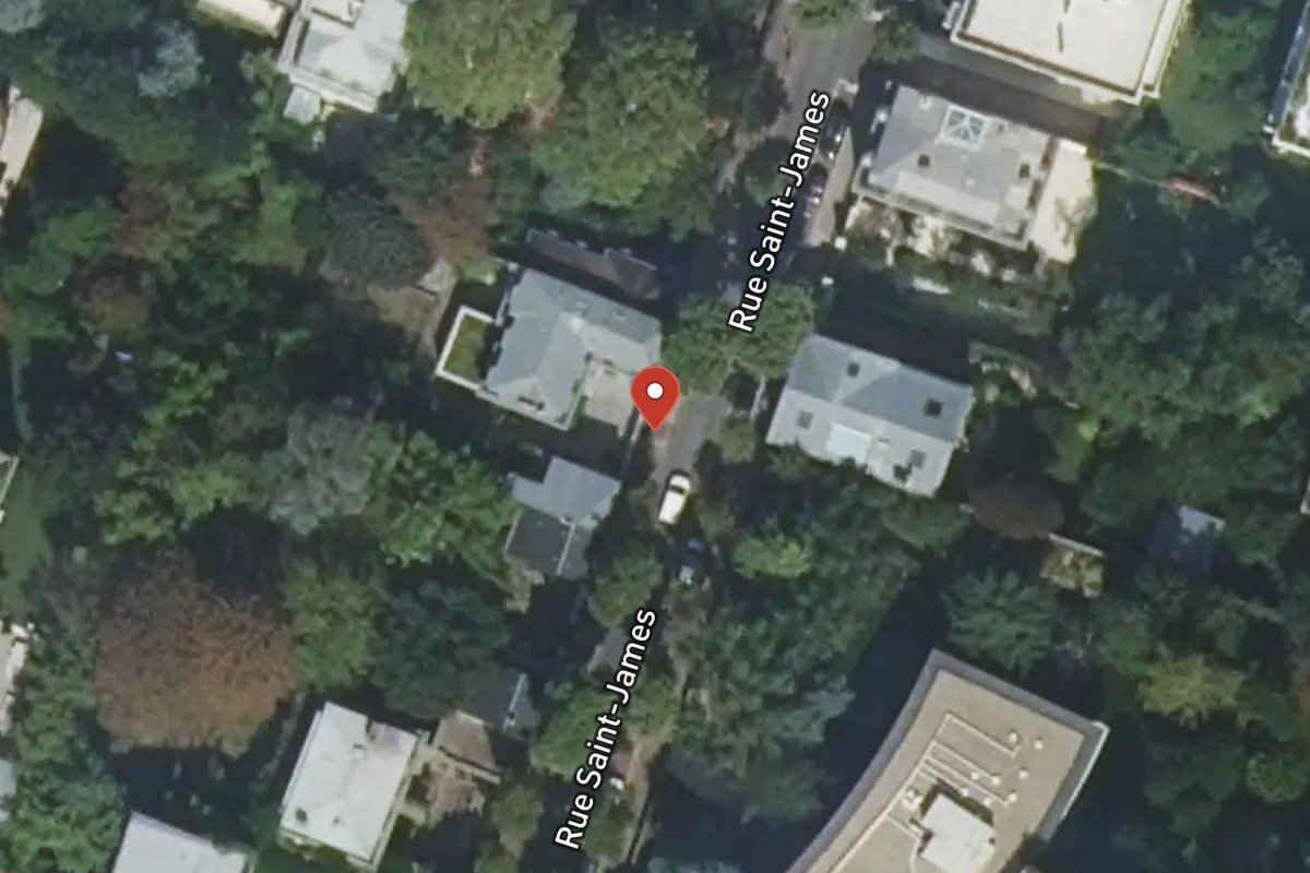 Vue satellite — 18 Avenue Saint James