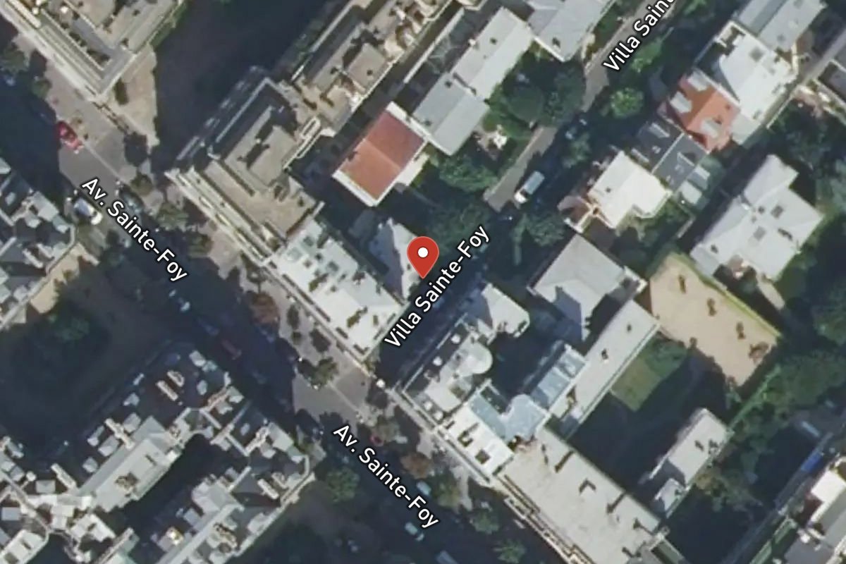 Vue satellite — 1 Avenue Sainte-Foy