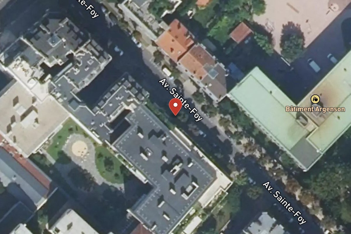Vue satellite — 37 Avenue Sainte-Foy