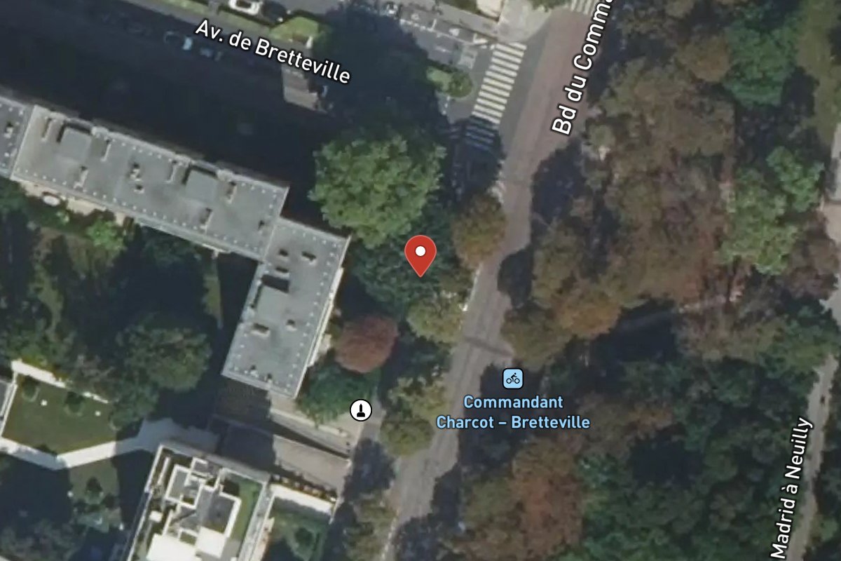 Vue satellite — 37 Boulevard du Commandant Charcot