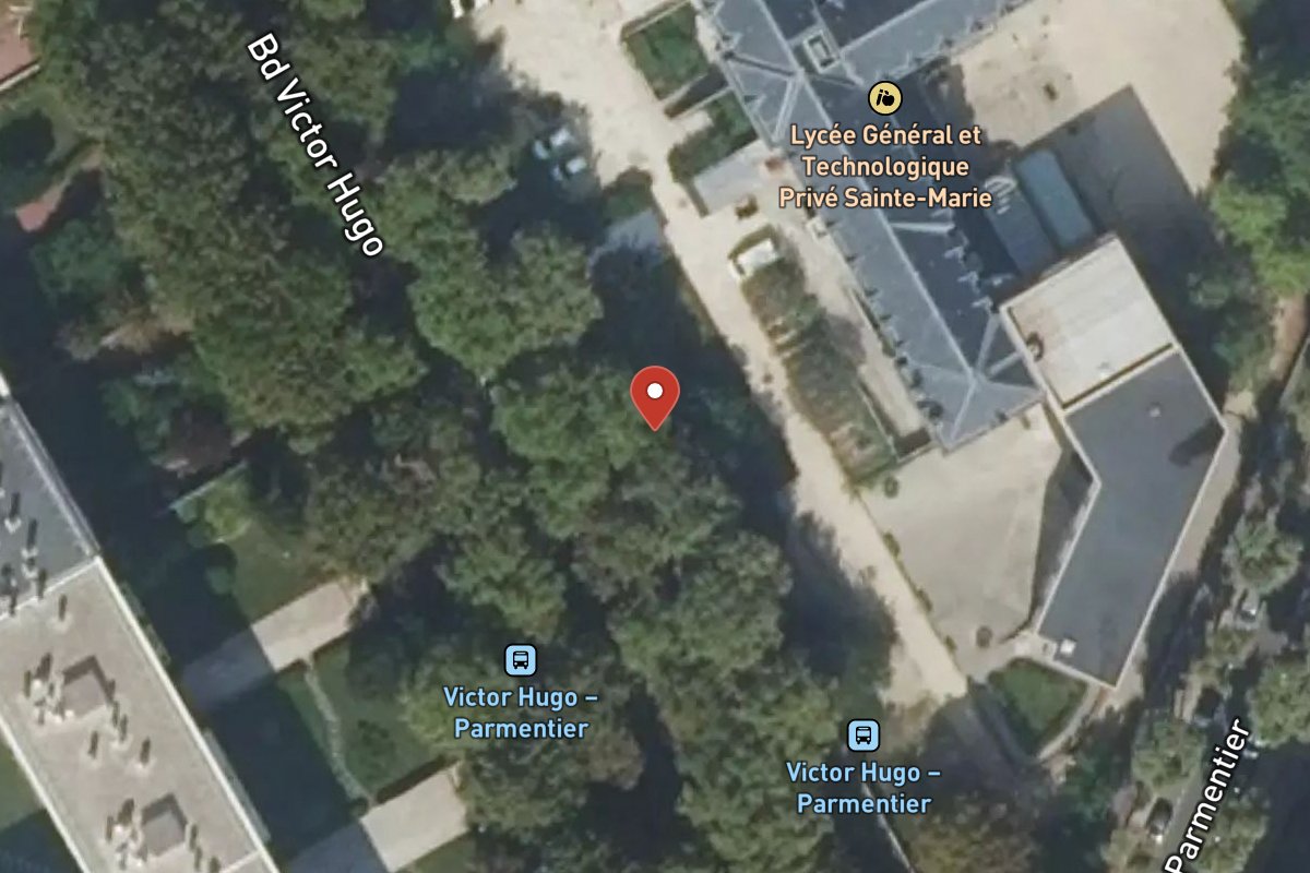 Vue satellite — 24 Boulevard Victor Hugo