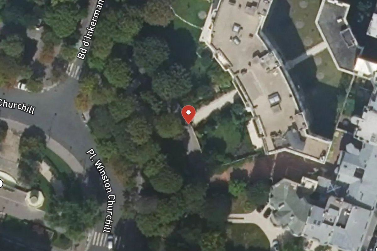 Vue satellite — 6 Place Winston Churchill