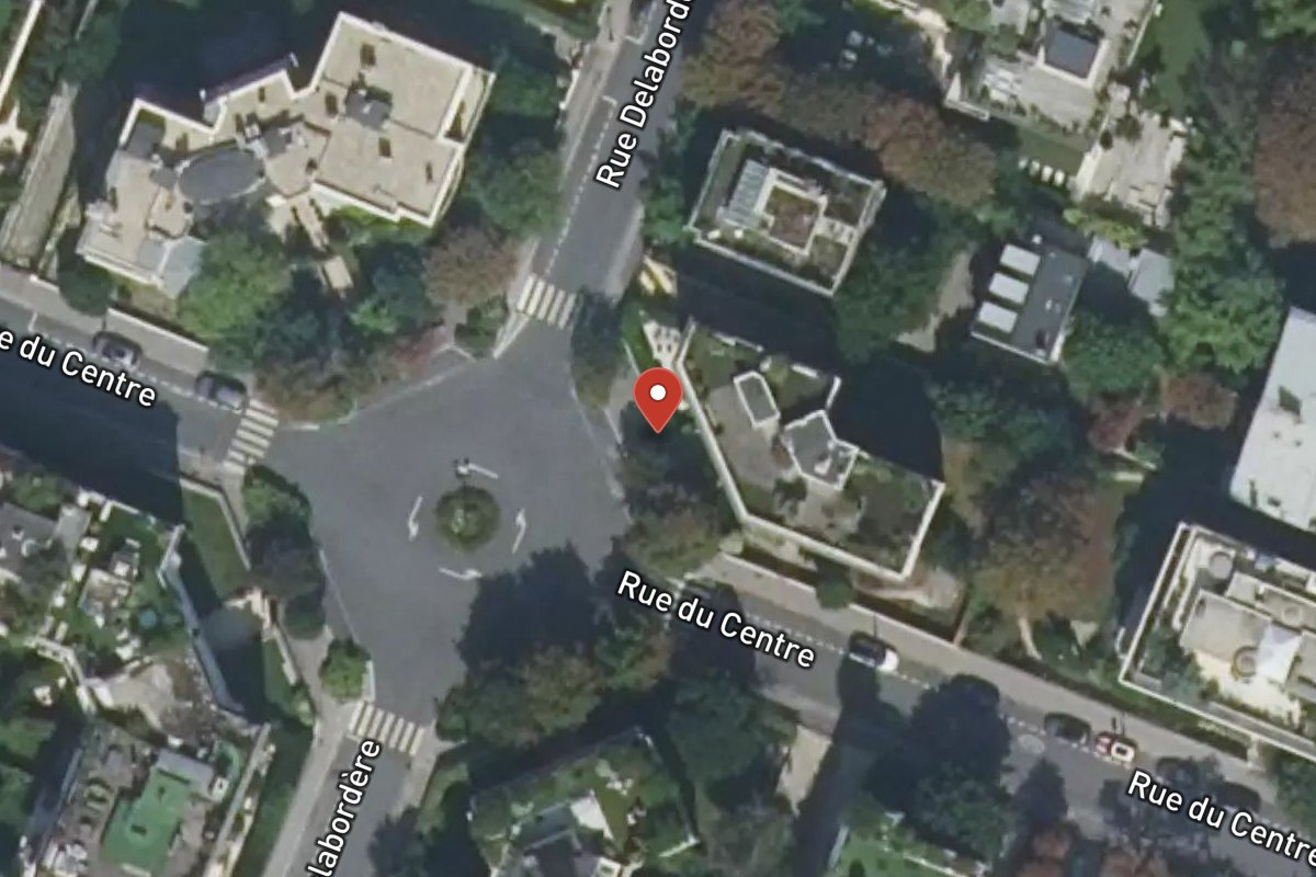 Vue satellite — 1 Rond-point Saint-james