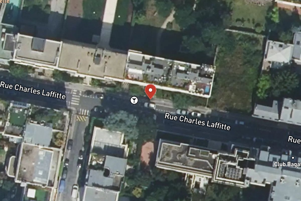 Vue satellite — 104 Rue Charles Laffitte