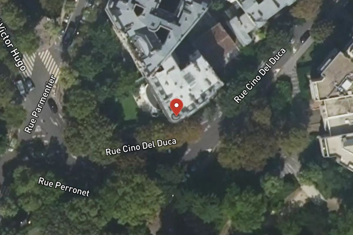 Vue satellite — 24 Rue Cino Del Duca