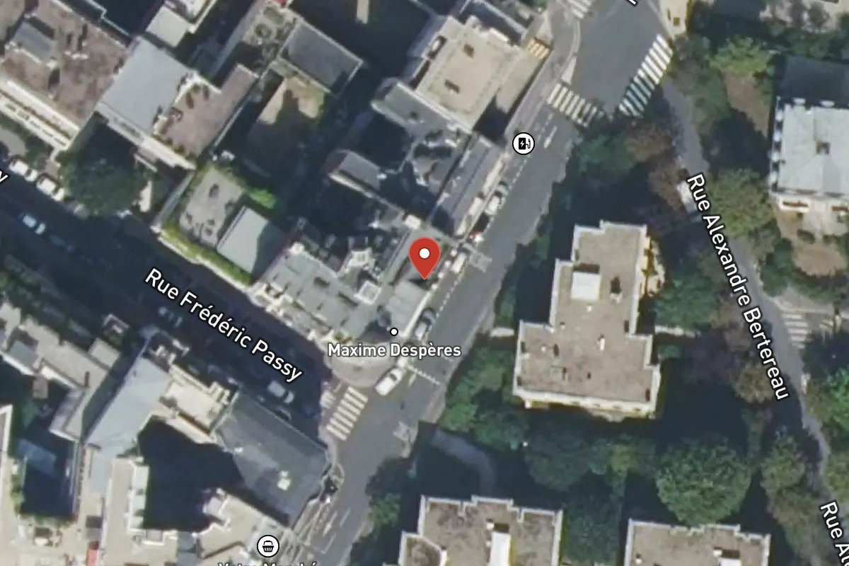 Vue satellite — 52 Rue de Longchamp