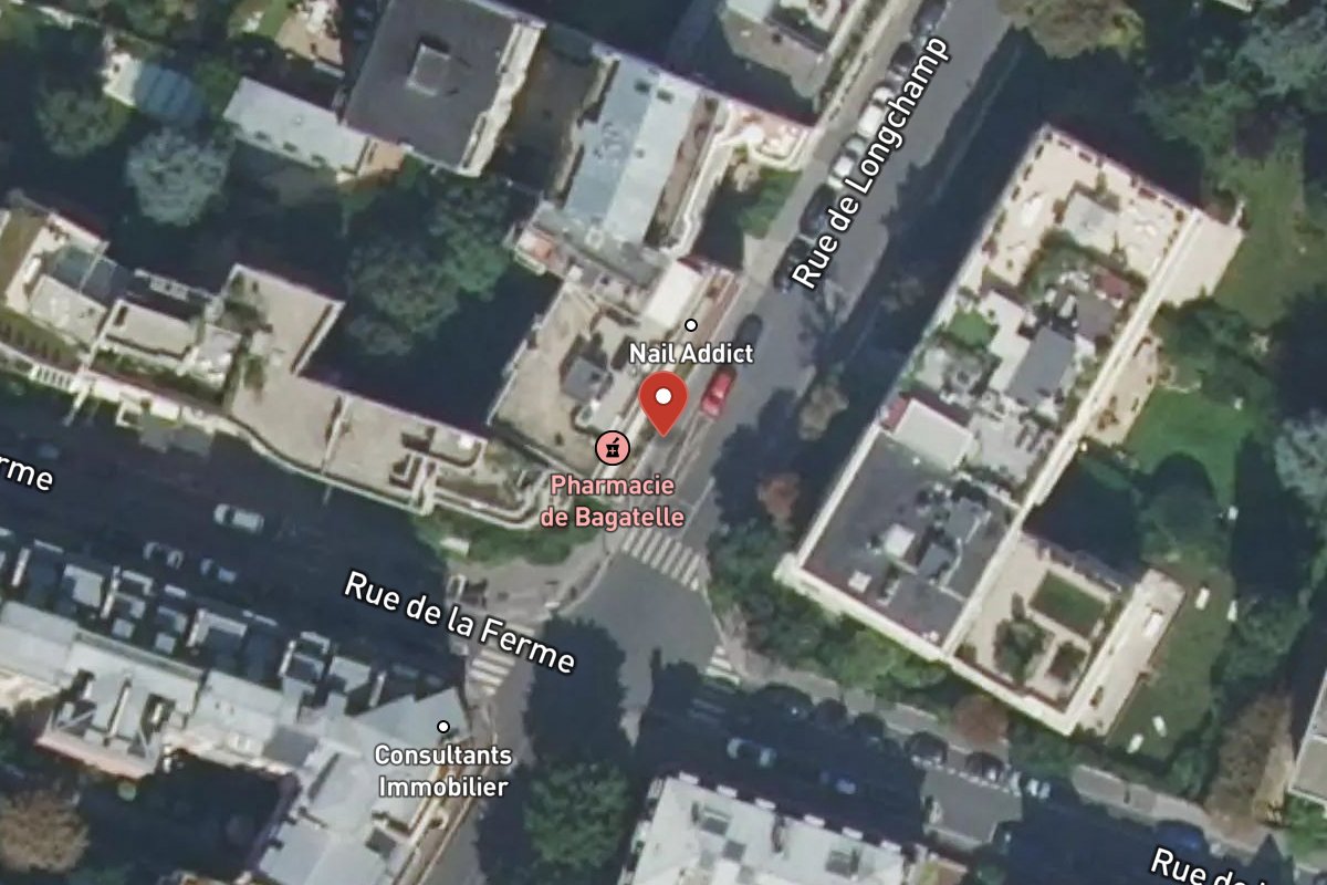 Vue satellite — 82 Rue de Longchamp