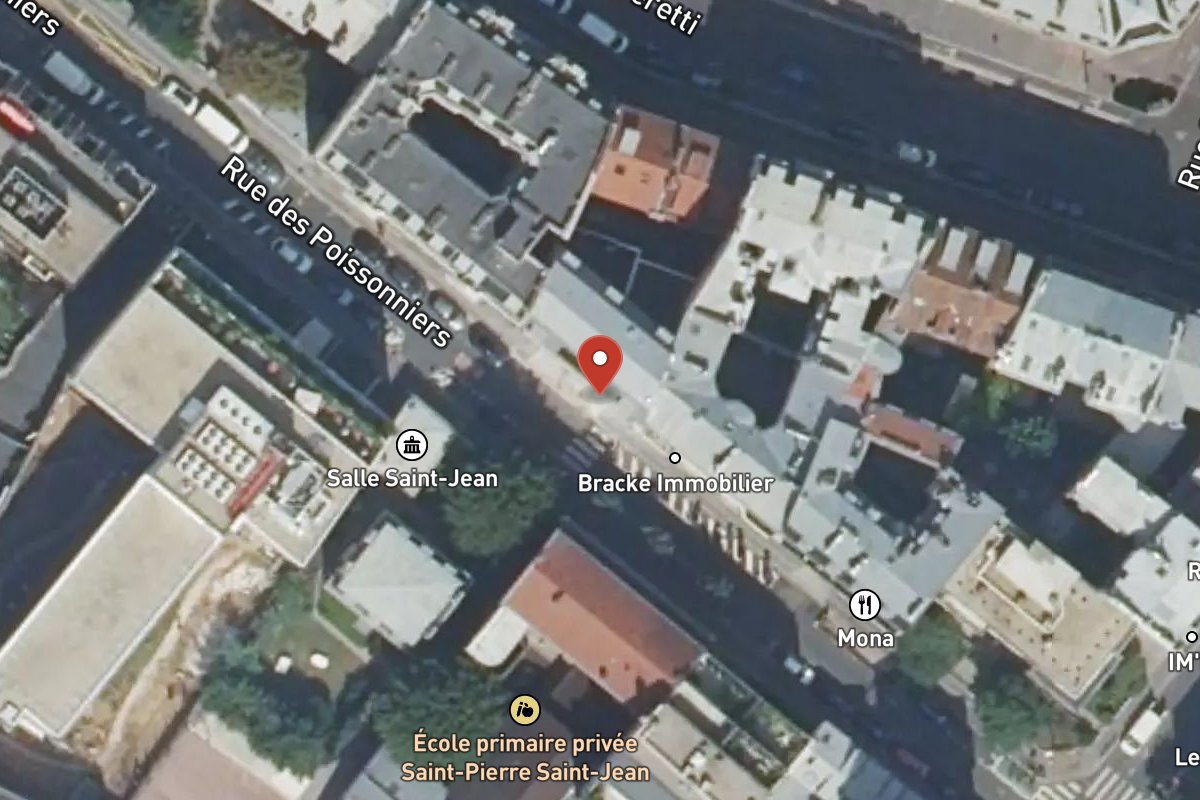 Vue satellite — 42 Rue des Poissonniers