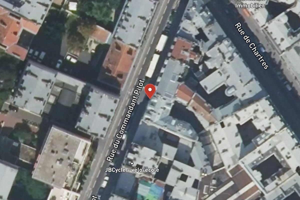 Vue satellite — 12 Rue du Commandant Pilot