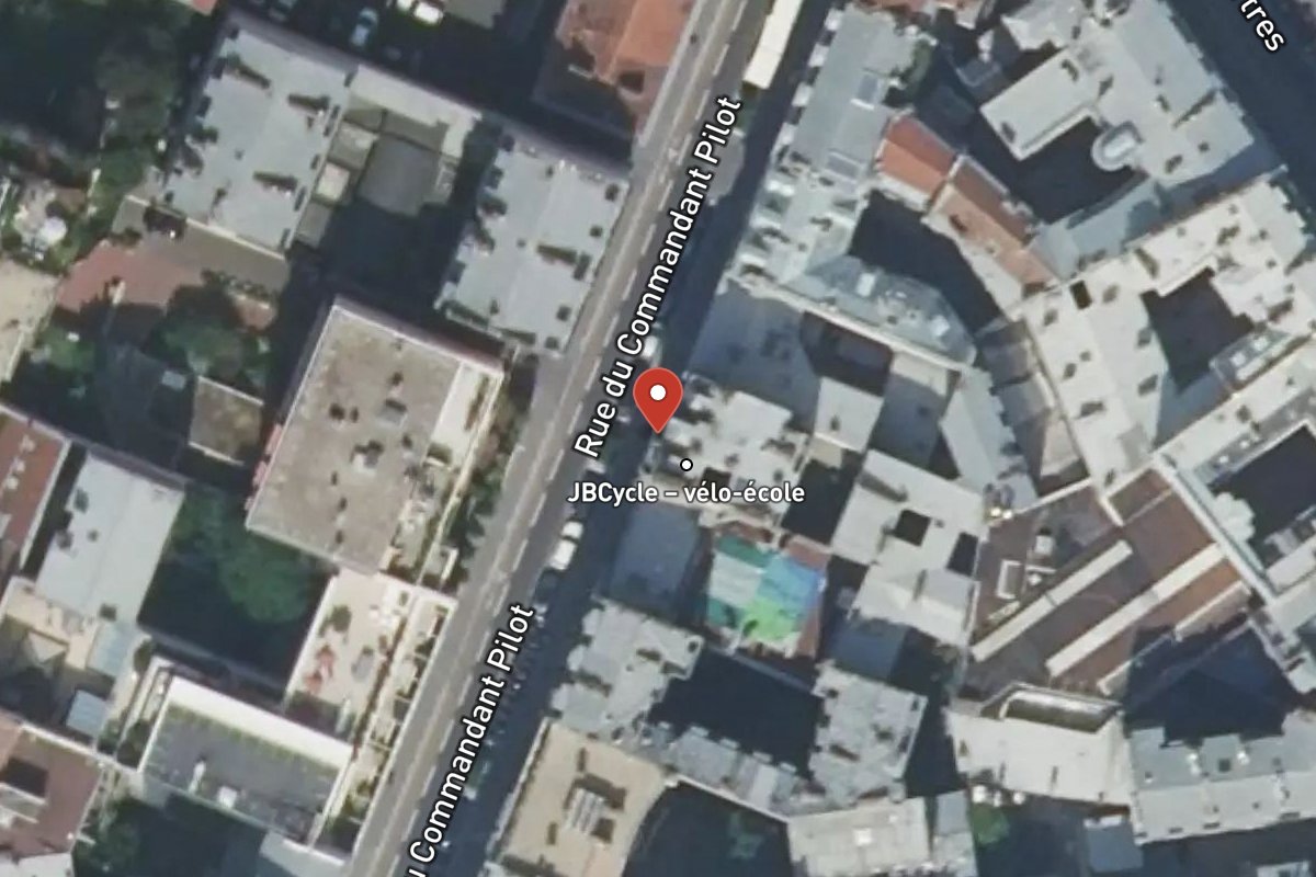 Vue satellite — 8 Rue du Commandant Pilot