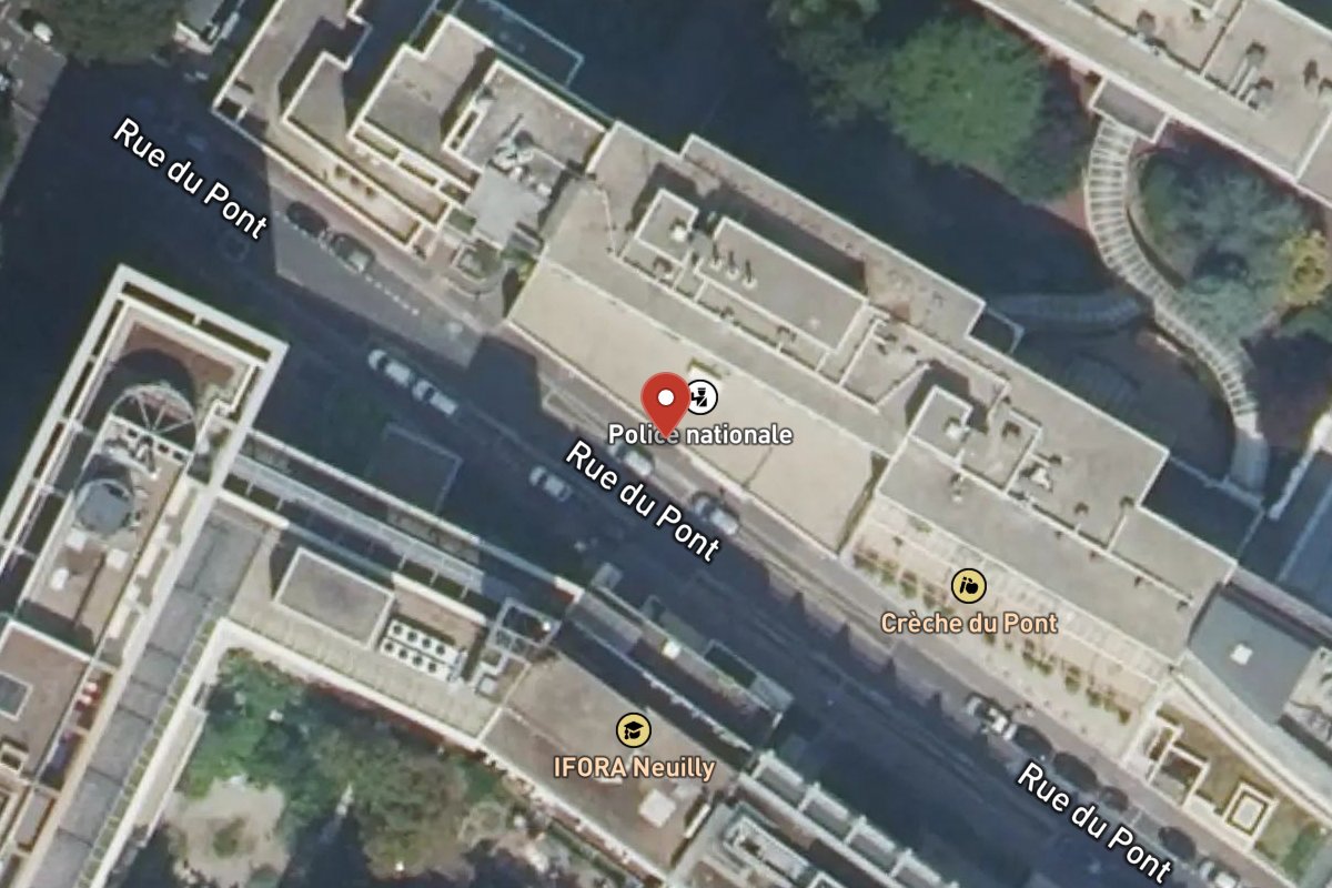 Vue satellite — 32 Rue du Pont