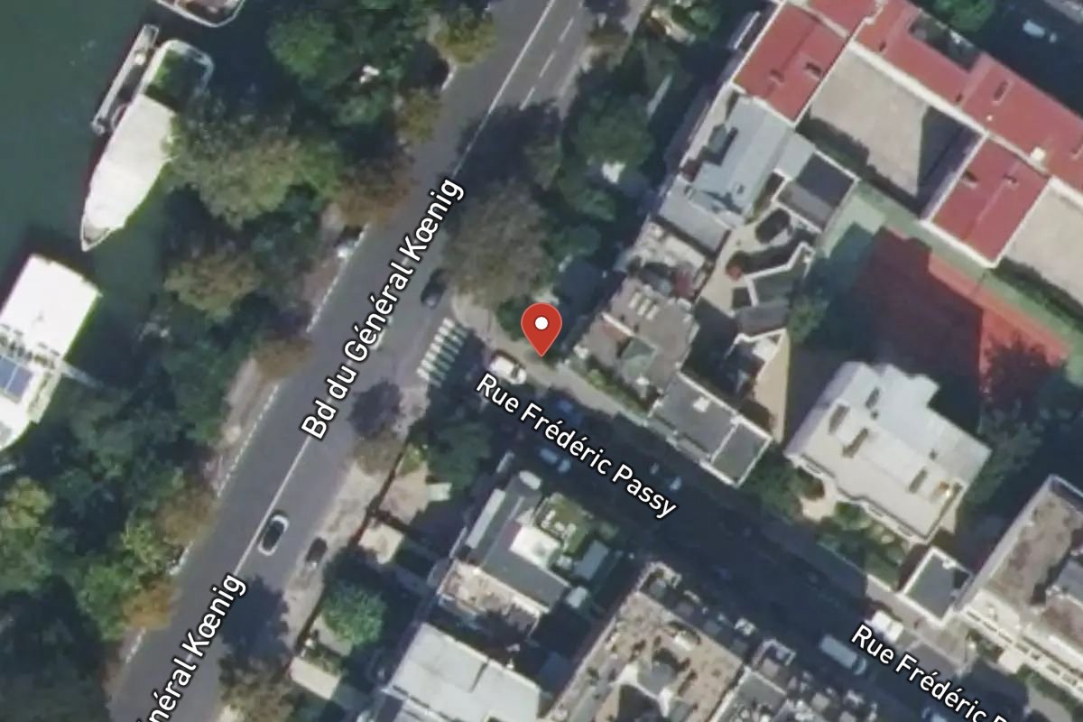 Vue satellite — 24 Rue Frédéric Passy