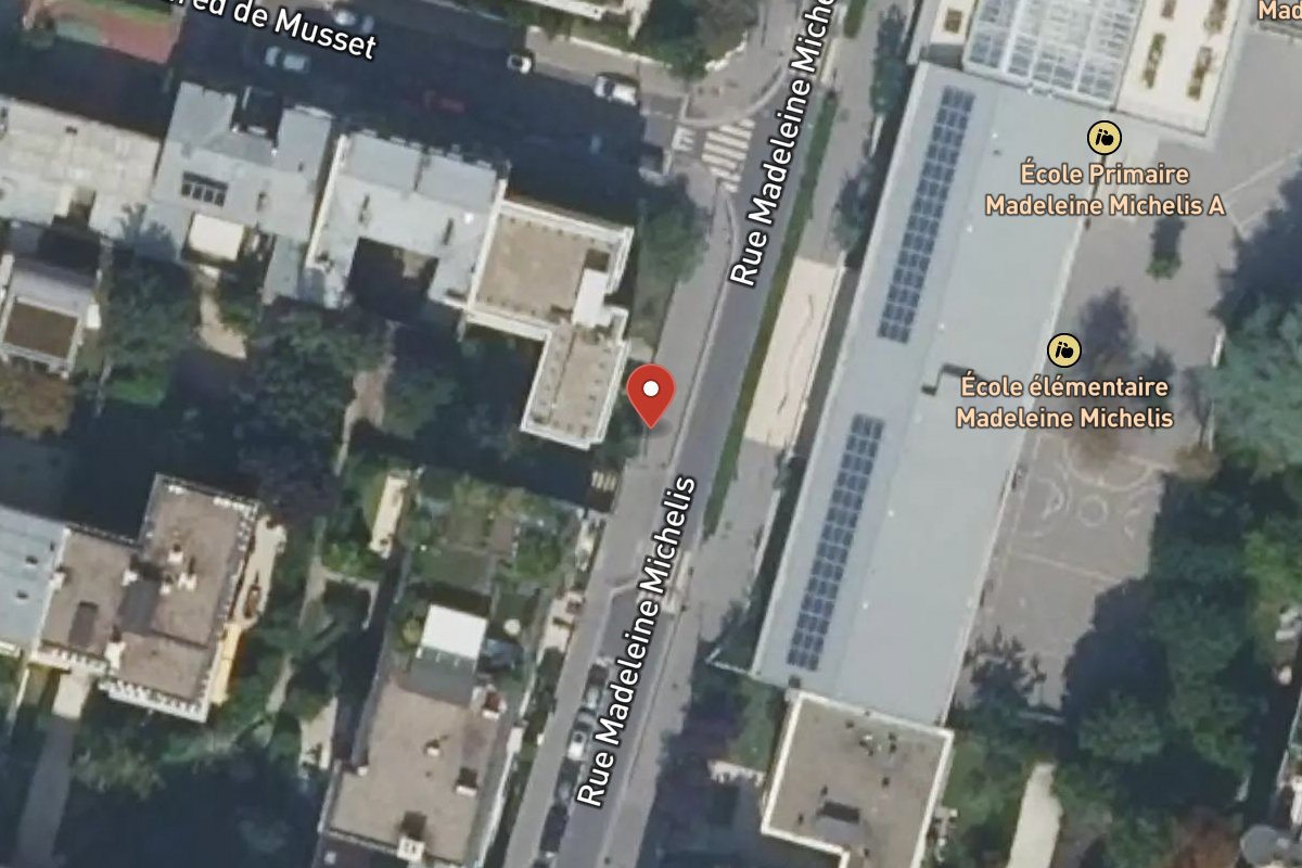 Vue satellite — 55 Rue Madeleine Michelis