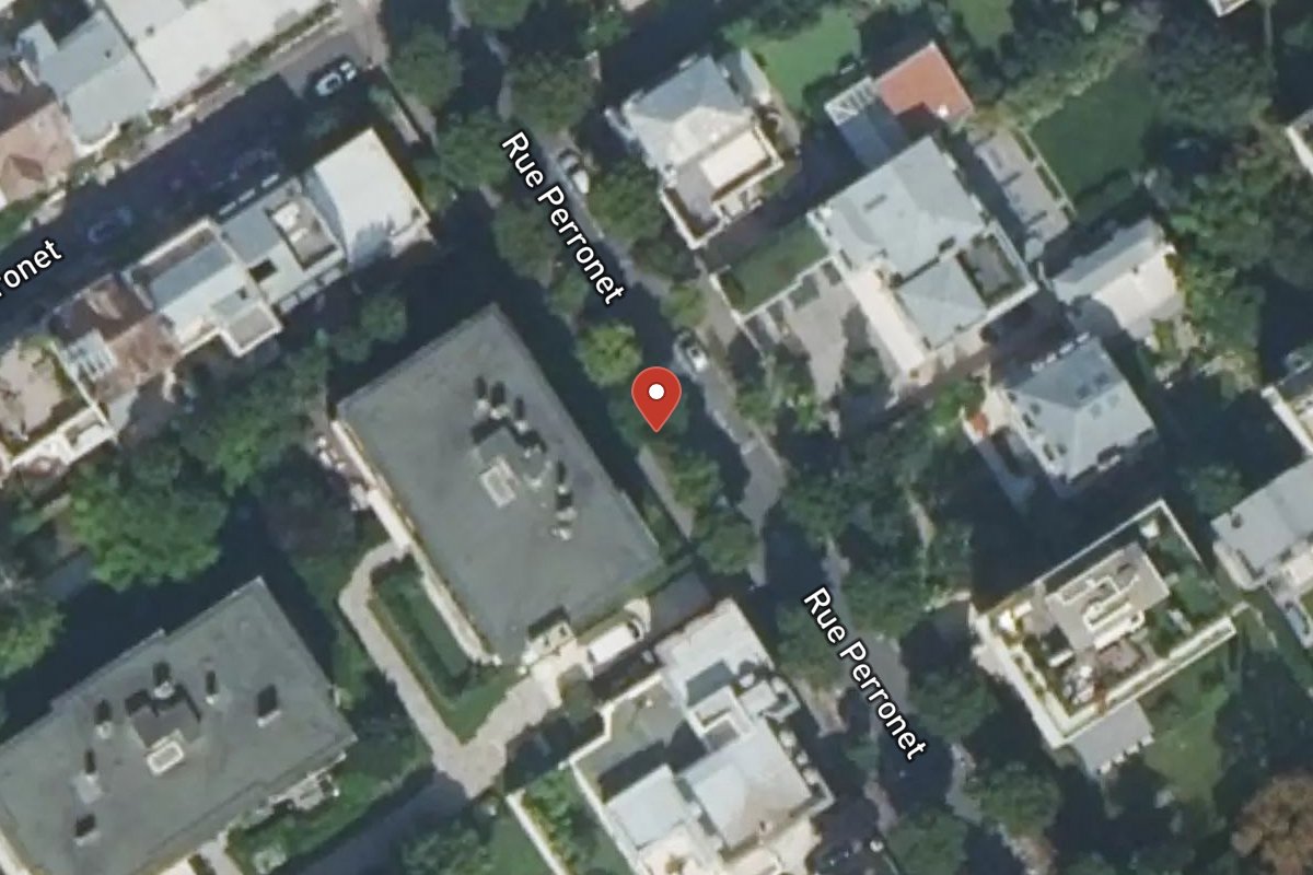 Vue satellite — 135 Rue Perronet