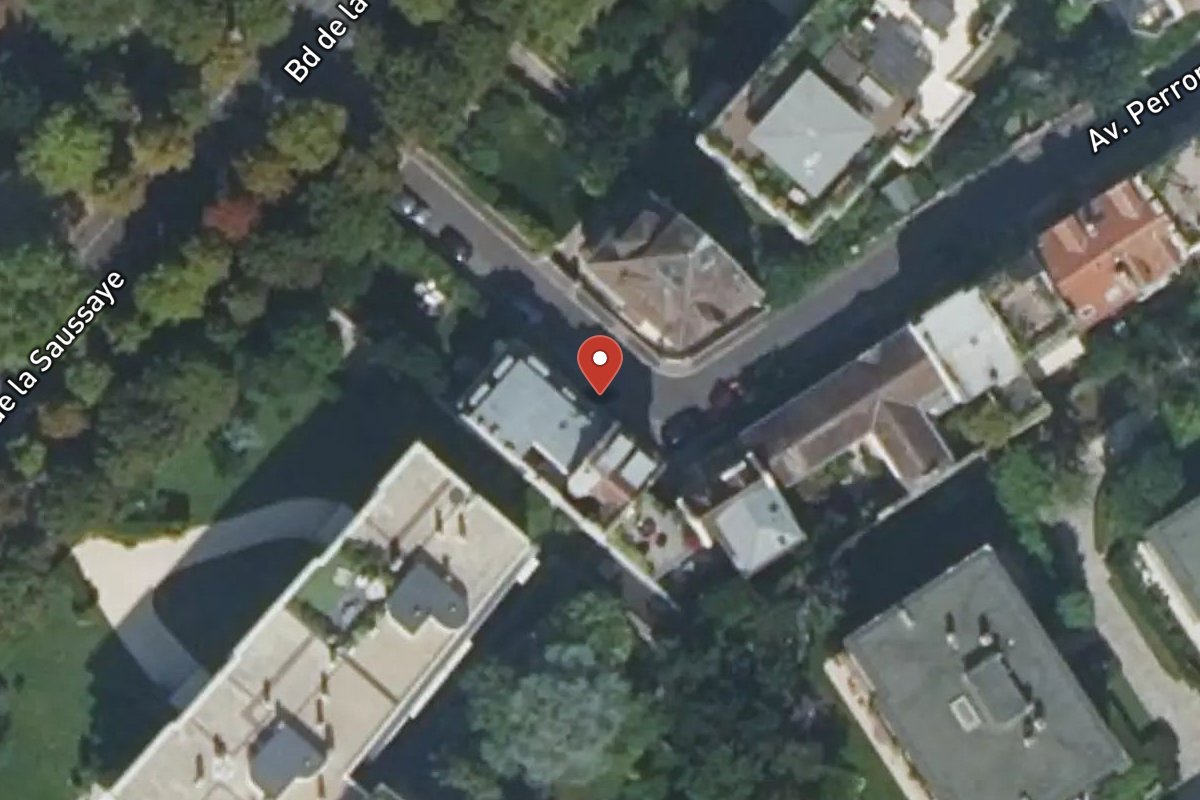 Vue satellite — 18 Rue Perronet