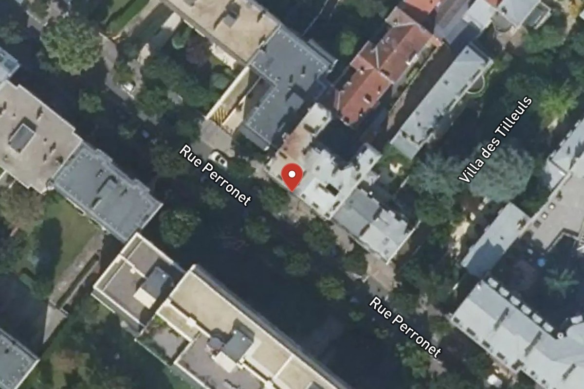 Vue satellite — 82 Rue Perronet