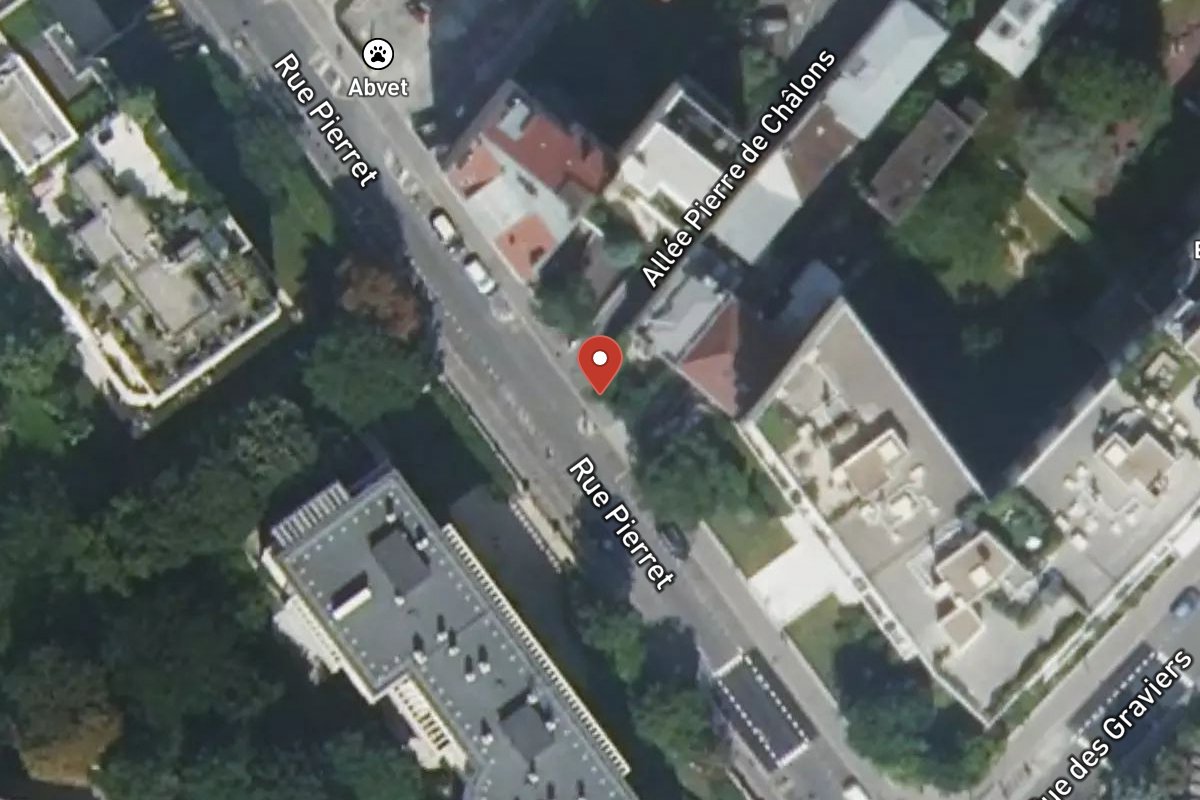 Vue satellite — 12 Rue Pierret