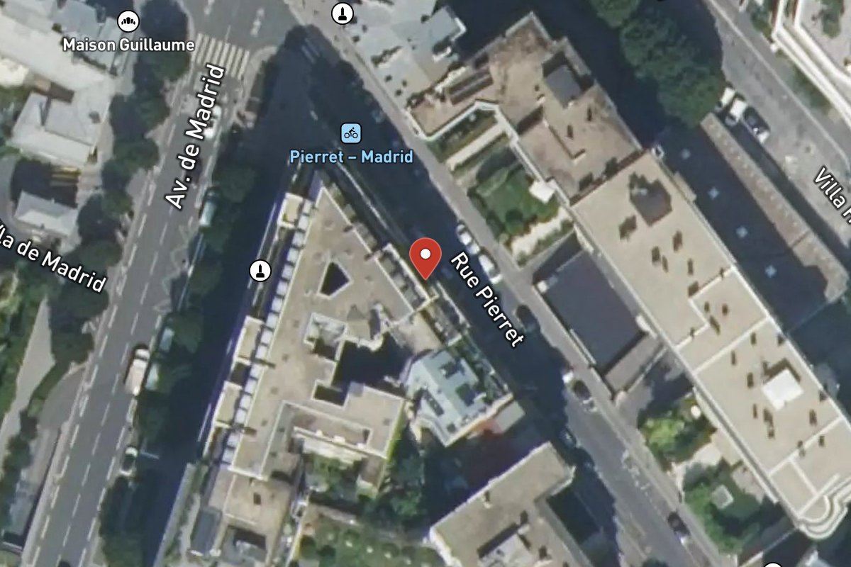 Vue satellite — 33 Rue Pierret