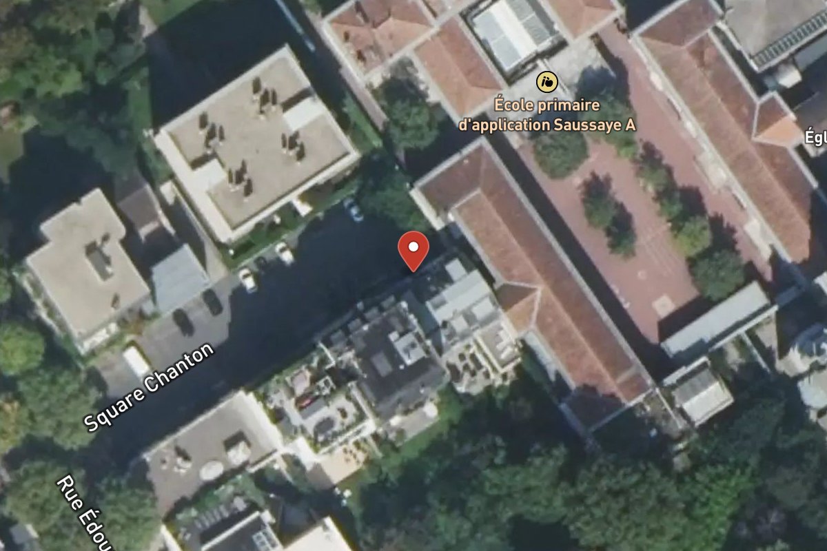 Vue satellite — 8 Square Chanton