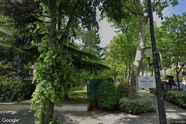 Vue Google Street View du 33 Avenue de la Porte de Villiers