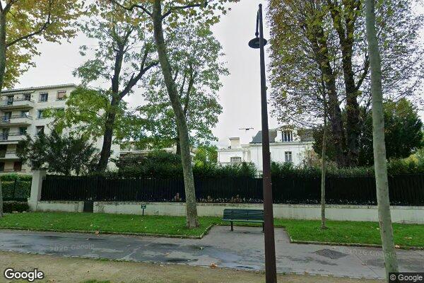 Vue Google Street View du 11 Avenue du Château