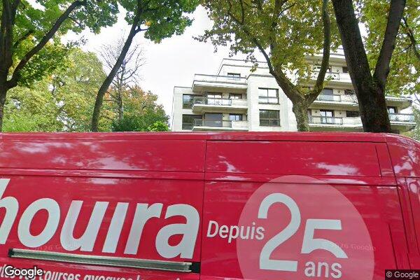 Vue Google Street View du 27 Avenue du Château