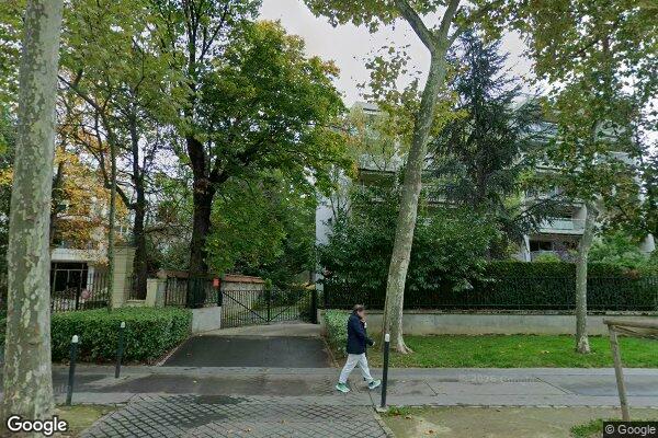 Vue Google Street View du 28 Avenue du Château