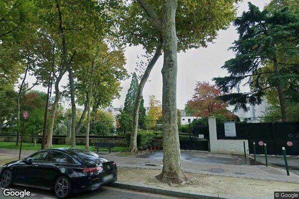 Vue Google Street View du 33 Avenue du Château