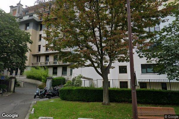 Vue Google Street View du 32 Avenue du Général Leclerc