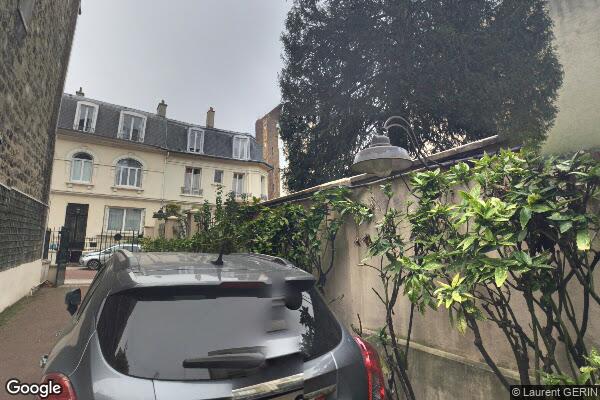 Vue Google Street View du 24 Avenue du Roule