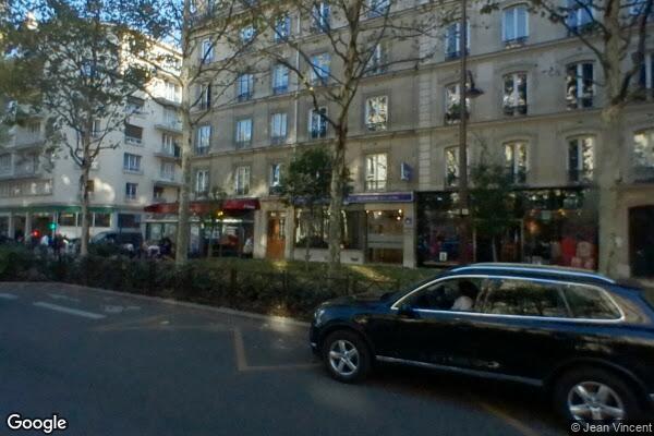 Vue Google Street View du 34 Avenue du Roule