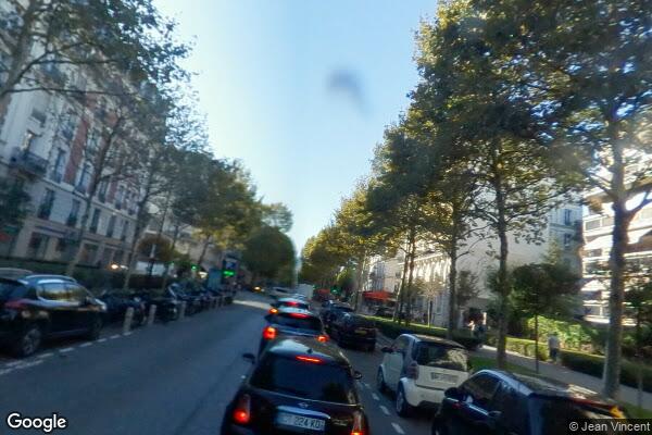 Vue Google Street View du 44 Avenue du Roule
