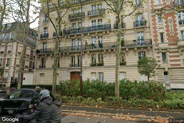 Vue Google Street View du 49 Avenue du Roule