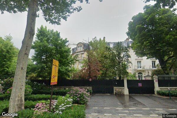 Vue Google Street View du 84 Avenue du Roule