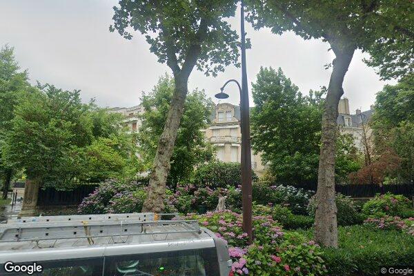 Vue Google Street View du 86 Avenue du Roule