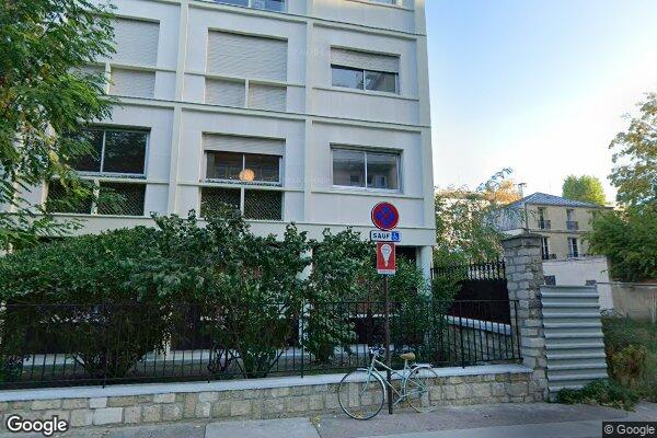 Vue Google Street View du 102 Rue Charles Laffitte