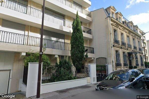 Vue Google Street View du 28 Rue Charles Laffitte