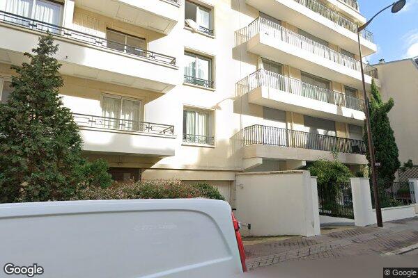 Vue Google Street View du 30 Rue Charles Laffitte