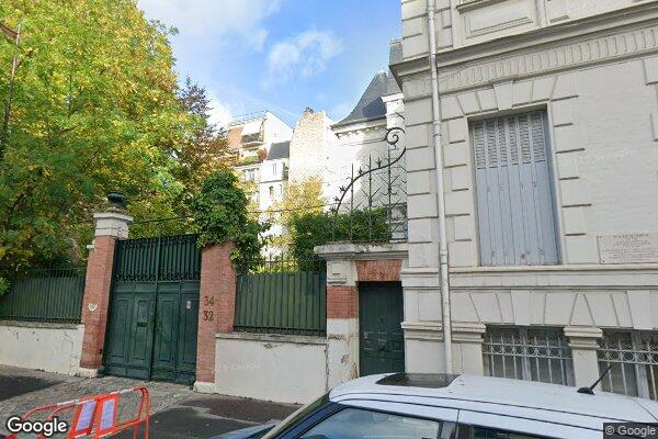 Vue Google Street View du 32 Rue Charles Laffitte