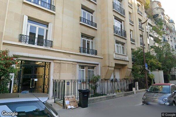 Vue Google Street View du 84 Rue Charles Laffitte