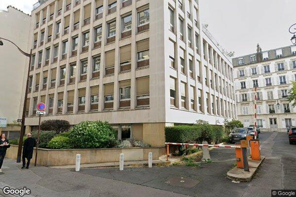 Vue Google Street View du 30 Rue d'Orléans