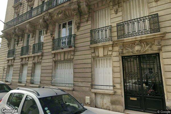 Vue Google Street View du 1 Rue de l’Amiral de Joinville